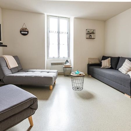 Studio Centre Ville Avec Parking Prive 숄레 외부 사진