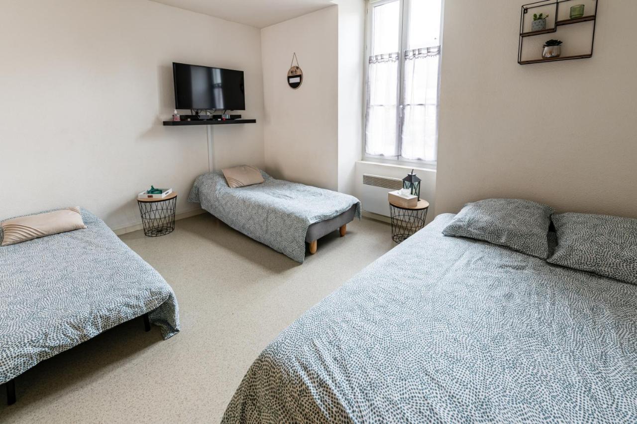 Studio Centre Ville Avec Parking Prive 숄레 외부 사진