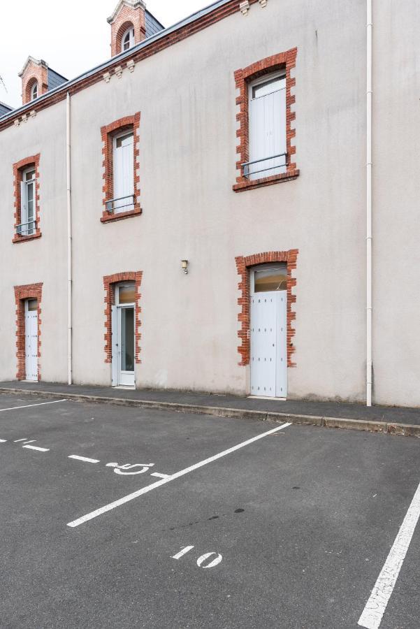 Studio Centre Ville Avec Parking Prive 숄레 외부 사진